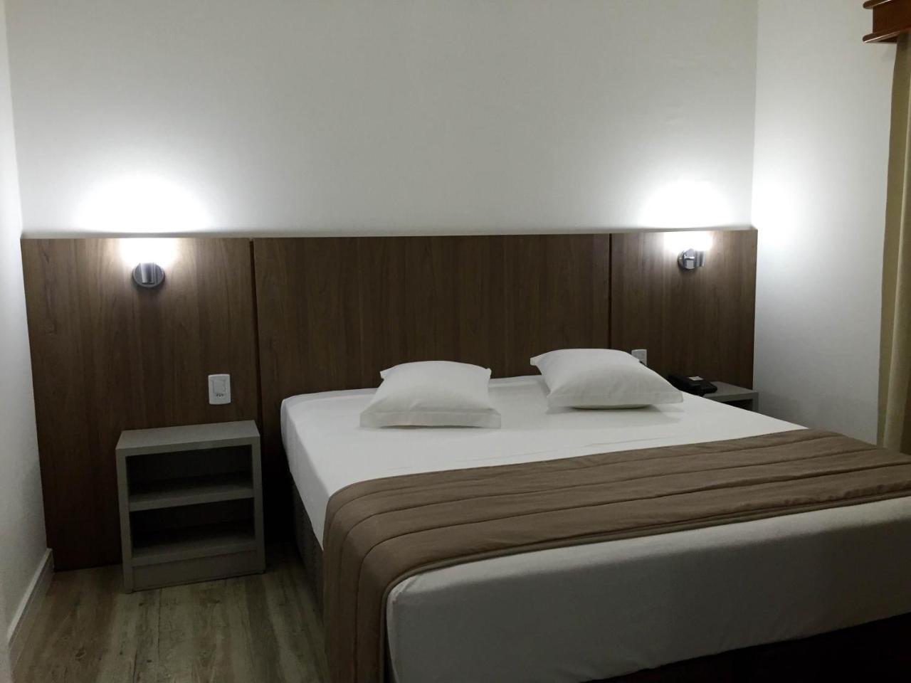 Hotel Romer 因达亚尔 外观 照片