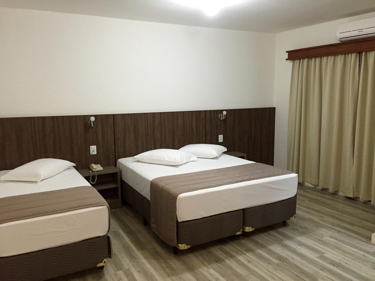 Hotel Romer 因达亚尔 外观 照片