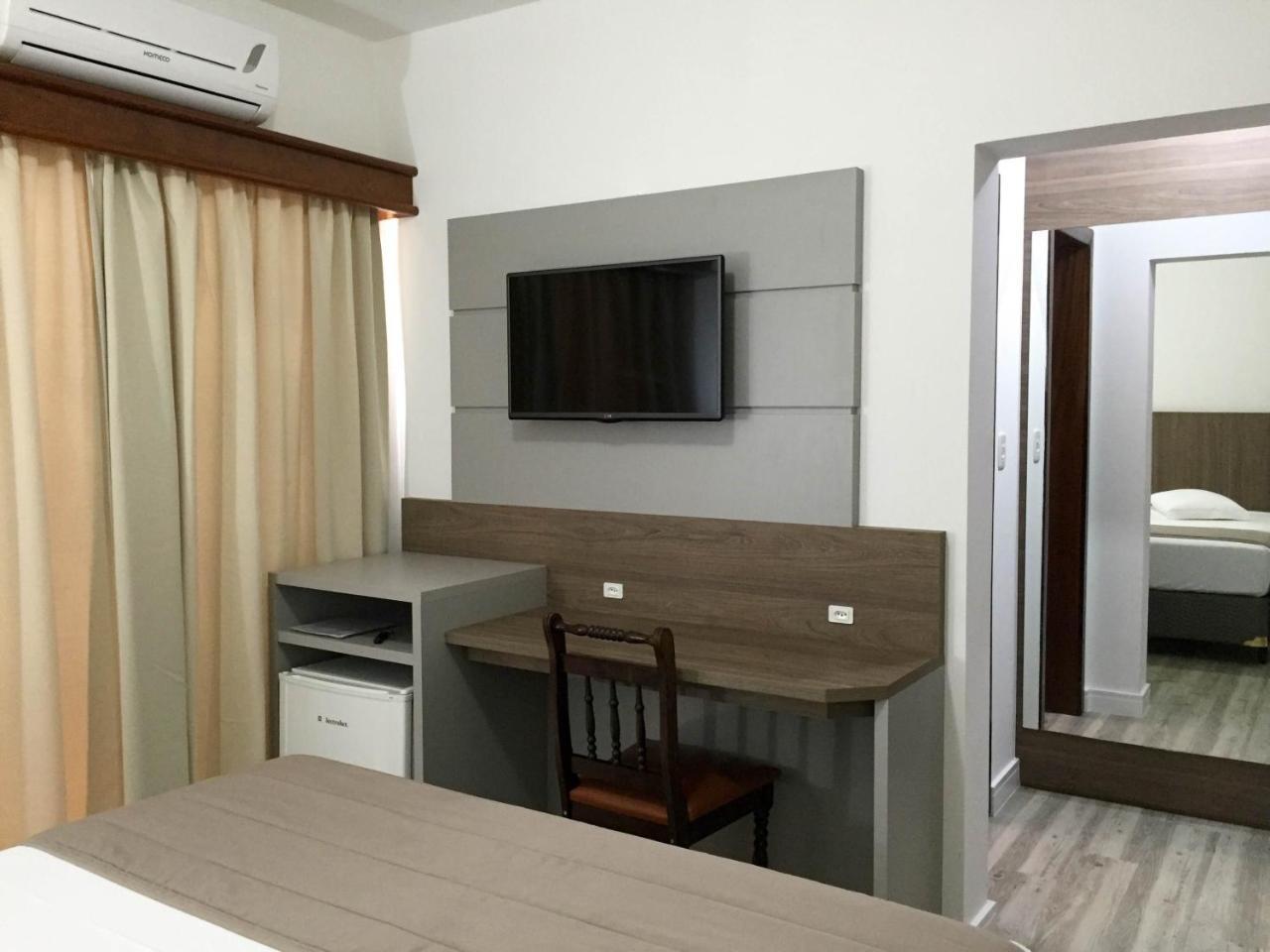 Hotel Romer 因达亚尔 外观 照片